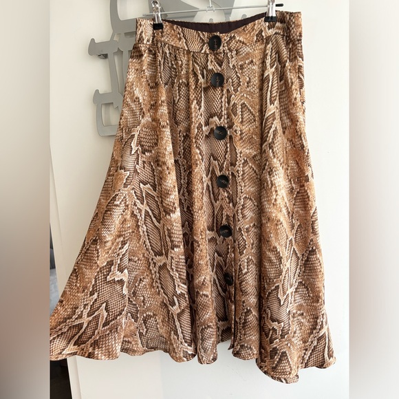 Zara snake print skirt - Picture 1 of 1